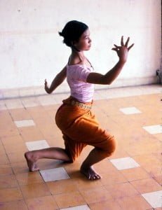 Minnesota Native Documents Cambodian Dance in Earth in Flower