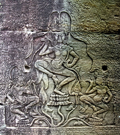 Archeologist Peter Sharrock estimates that the Bayon had more than 6,000 of these goddesses dancing on lotus flowers.