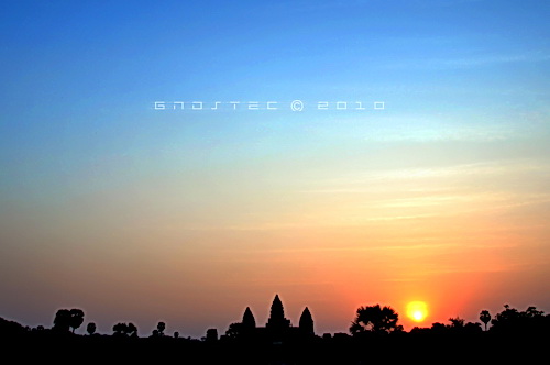 Angkor Wat sunrise. © Copyright Gary Ng.