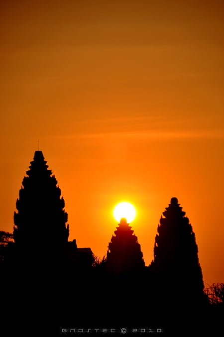 Angkor Wat sunrise. © Copyright Gary Ng.