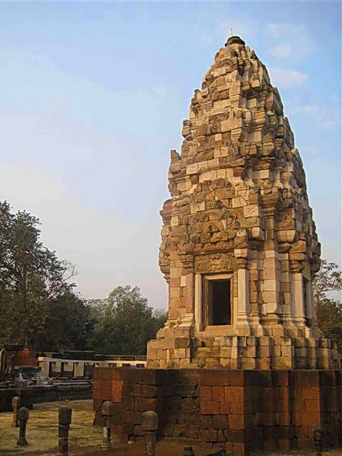 The lost temple of Sdok Kok Thom - Photo John Burgess
