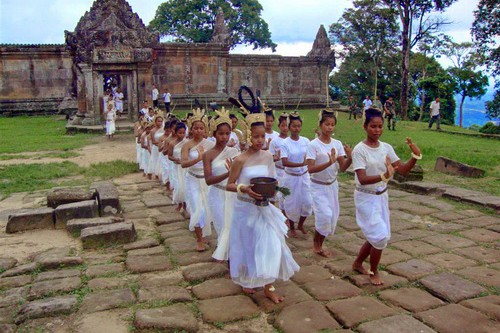At Preah Vihear temple, the NKFC Sacred Dancers of Angkor troupe perform a blessing ritual calling for peace. August 2011.