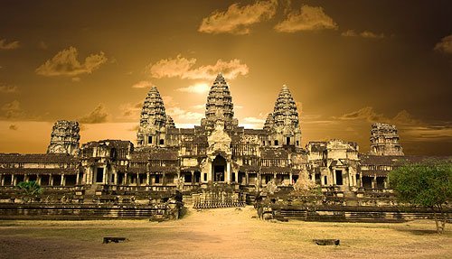 Sacred Shrine on Top of Angkor Wat Reopens to Visitors