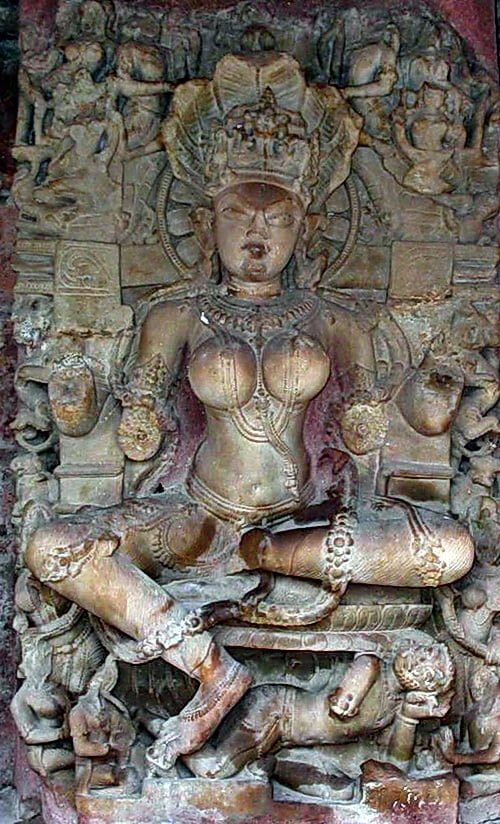 500-Sri-Dhanendri-cloister-22 Sri Dhanendri - Photo by Raju-Indore.